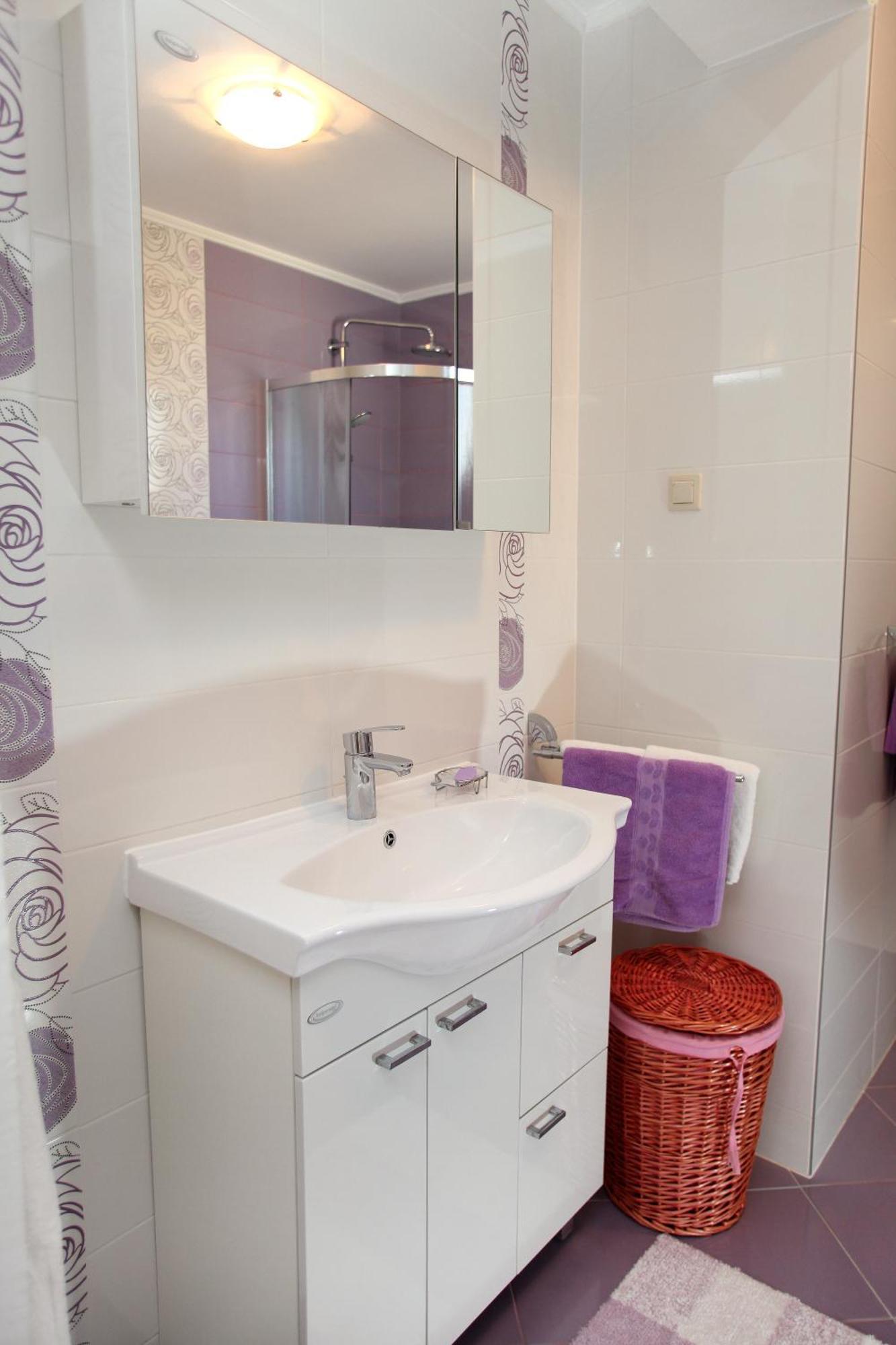 Lanterna Apartment