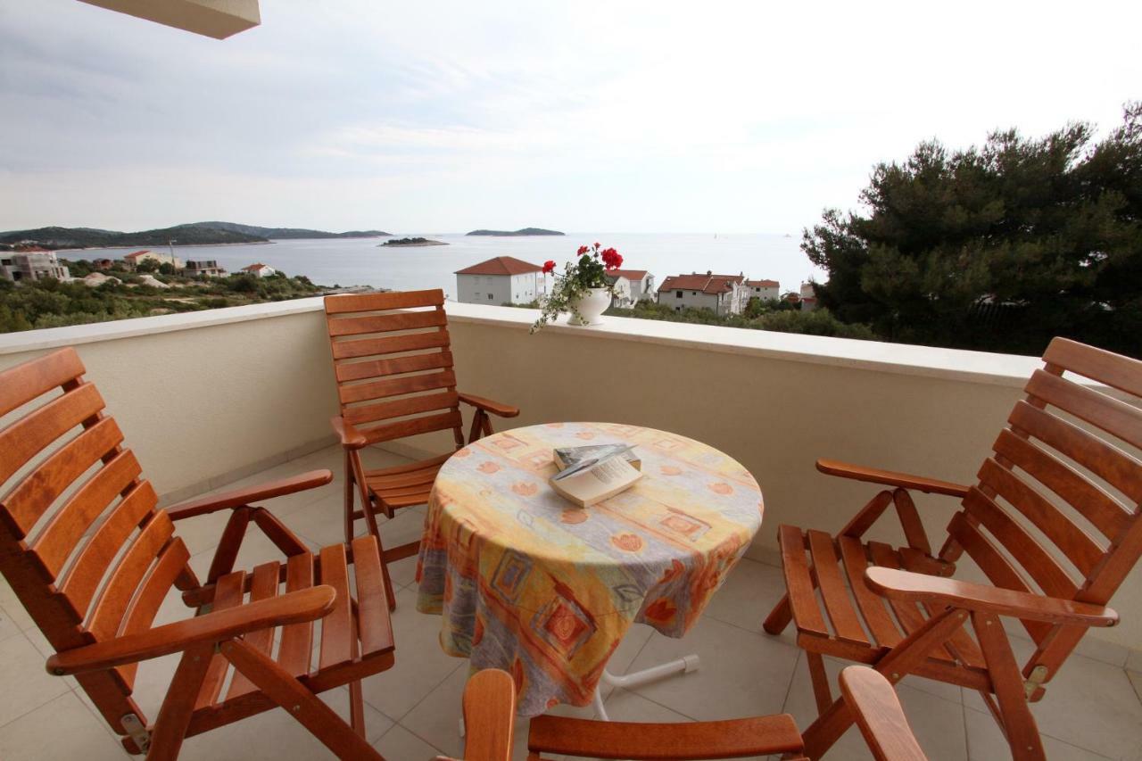 Lanterna * Rogoznica (Sibenik-Knin)