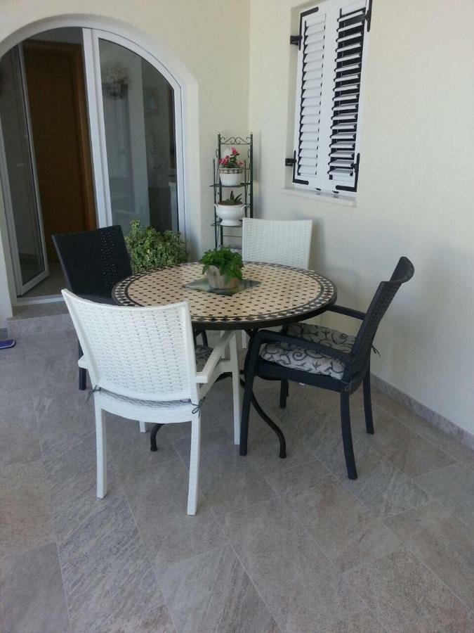 Lanterna * Rogoznica (Sibenik-Knin)