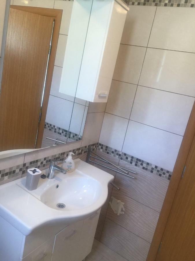 Lanterna Apartment *